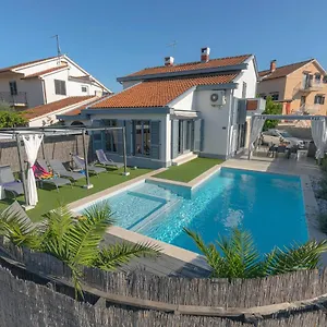  Ferienhaus Kuntrada 45 - Heated & Kids Pool