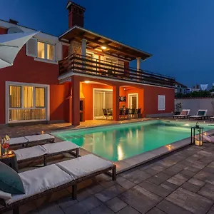  Ferienhaus Polion Valbandon